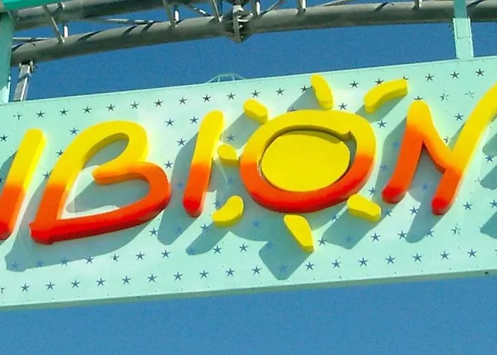 Bright Close To The Sea דירה ביביונה