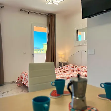 Bright Close To The Sea Daire Bibione